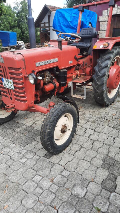 IHC McCormick D324