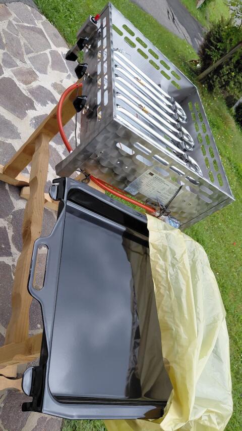 Gasgrill neu.