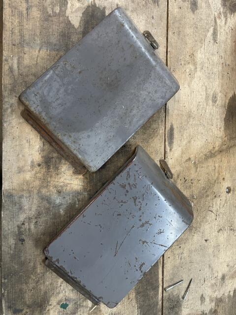 Batteriedeckel Massey Ferguson 165/175/185/195