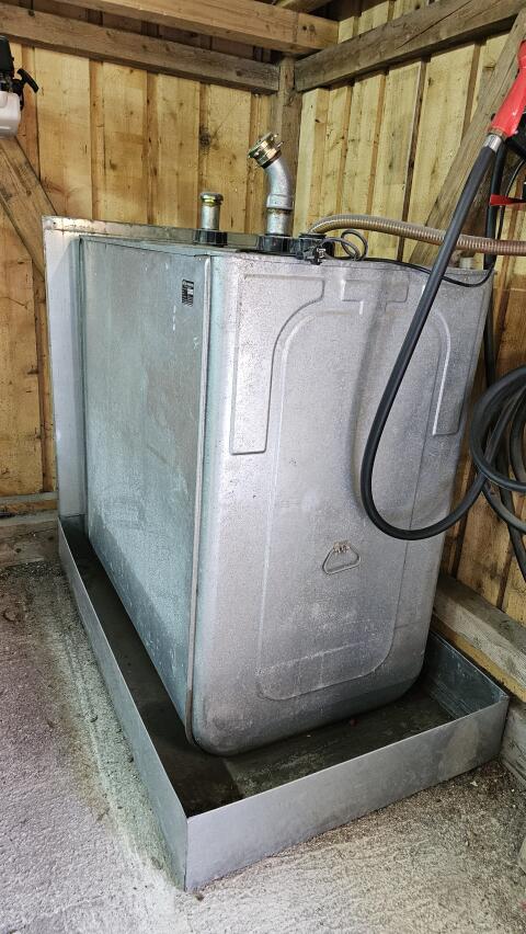 Hoftankstelle, Tankstelle, Tankanlage, Diesel, Traktor