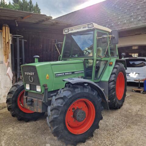 Fendt 305 LSA + Frontlader, Farmer 305 LSA