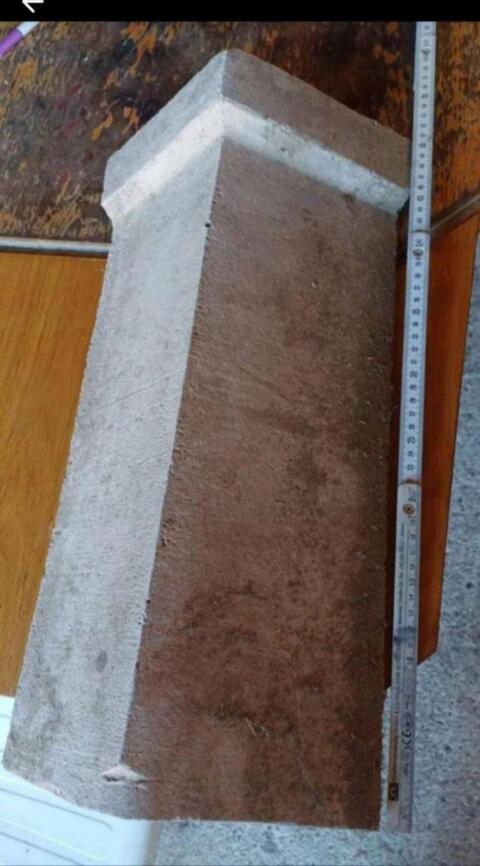 Beton-Firstziegel