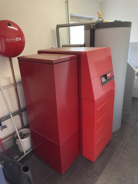 Hoval BioLyt 15 kW Pellets-Kessel