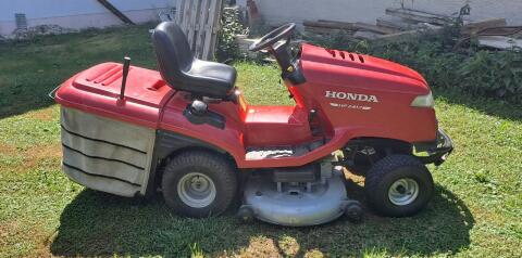 Honda HF 2622 HME Aufsitzrasenmäher, 18,9 PS, 122 cm