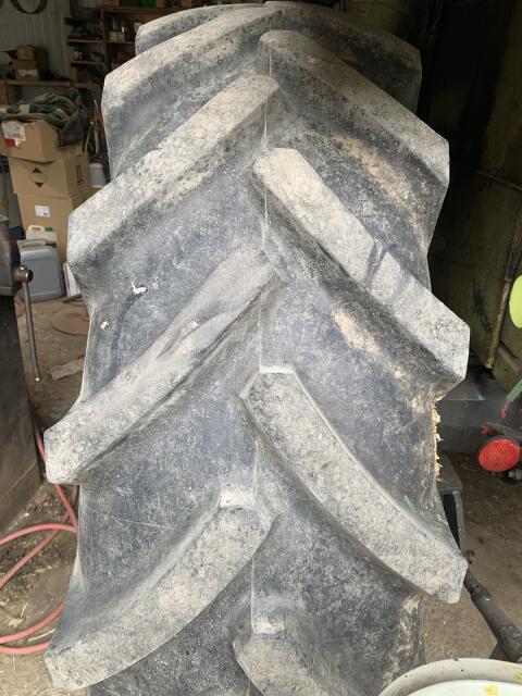 Mitas 420/85 R34
