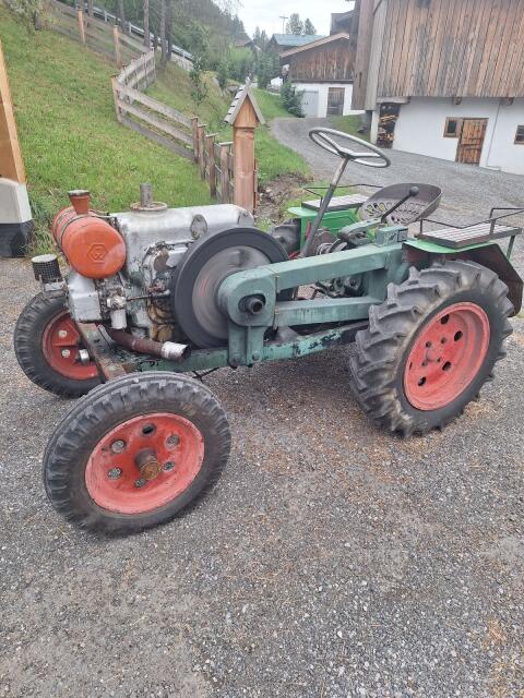 Lindner Traktor JW 15 Oldtimer