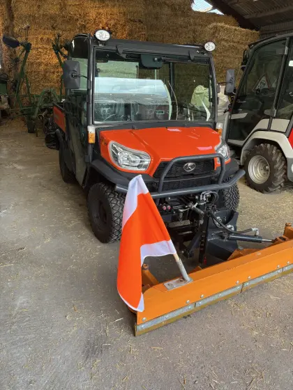 Kubota RTV X900 Winterdienst, kein John Deere Gator, Polaris