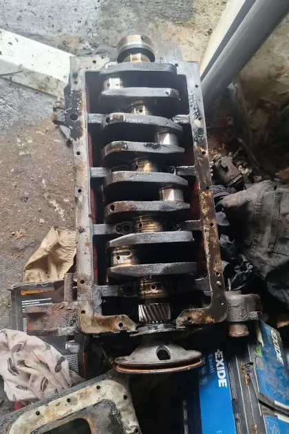 Steyr 50-768 Motor, Teile