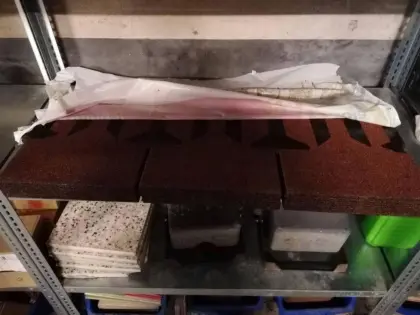 Dachschindeln Bitumen rot, 19 Stk. (Paket angebrochen)