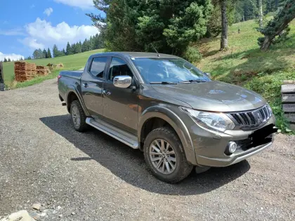 Mitsubishi L200 2,4 DI-D HP 4WD Doppelkabine Instyle Connect