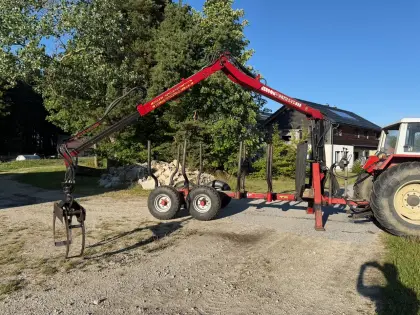 Rückewagen, Forstanhänger, Krananhänger Patu 545