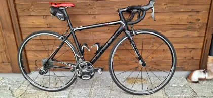 Rennrad Focus Isalco Max Damenfahrrad
