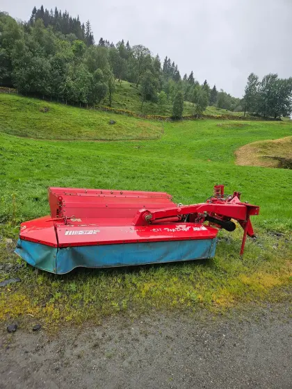JF 2400 Mähwerk