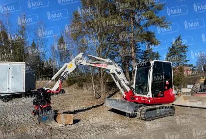 Takeuchi TB240 Bagger