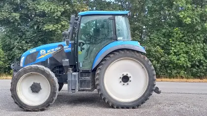 New Holland T5.85