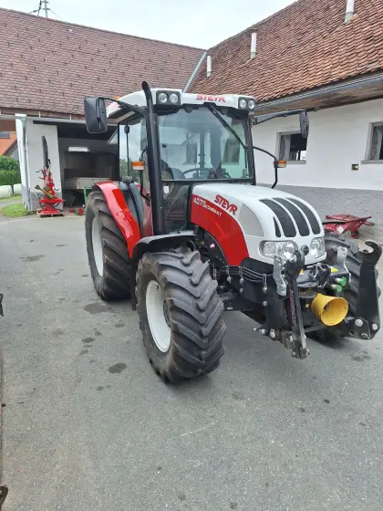 Steyr Kompakt 4075