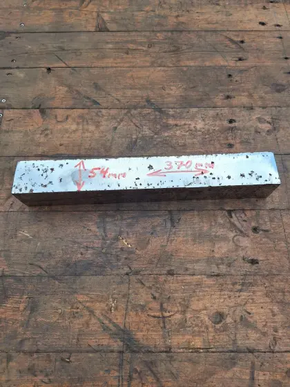 54 mm Vierkant-Vollmaterial, 370 mm lang