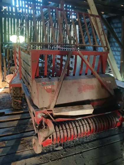 Schröck Fallbodenladewagen