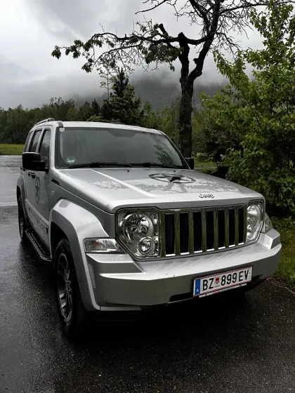 Jeep Cherokee 2.8 CRD Limited, Automatik, Pickerl neu
