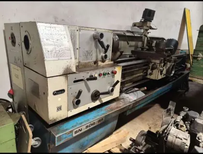Trens SN 500 SA Universal-Drehmaschine