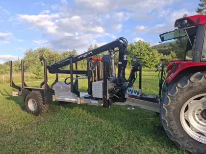 Rückewagen mit Kronos Kran, Kronos 365
