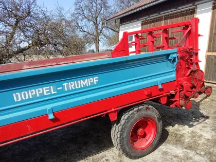 Miststreuer Mengele Doppel-Trumpf S 350 E