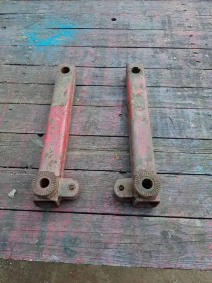 2 gebrauchte Ersatzteile Köla Ladewagen