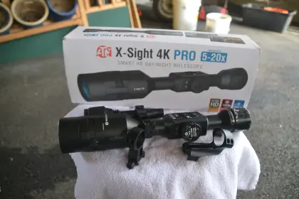 Nachtsichtgerät X-Sight 4K PRO 5-20x