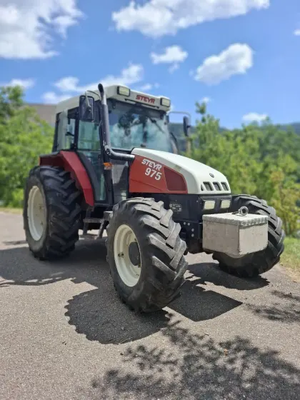 Steyr 975 zu verkaufen