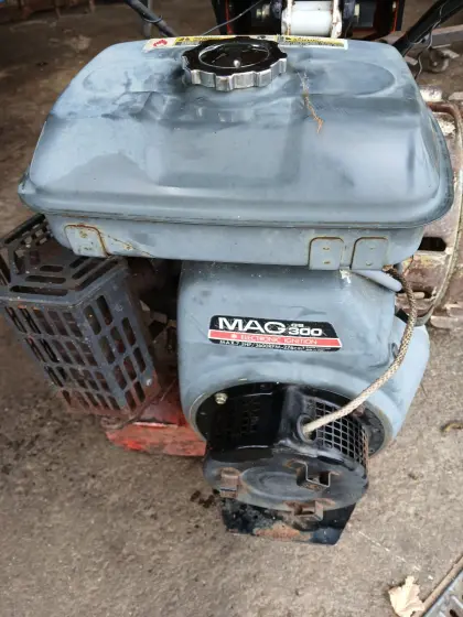 MAG GS 300 Benzinmotor mit 7,2 PS und 276 ccm