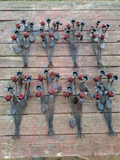 8x Rosen-Kerzenhalterung