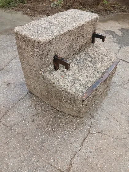 Verkaufe Frontlader-Heckgewicht
