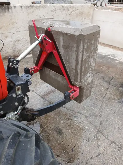 Verkaufe Frontgewicht ca. 700 kg