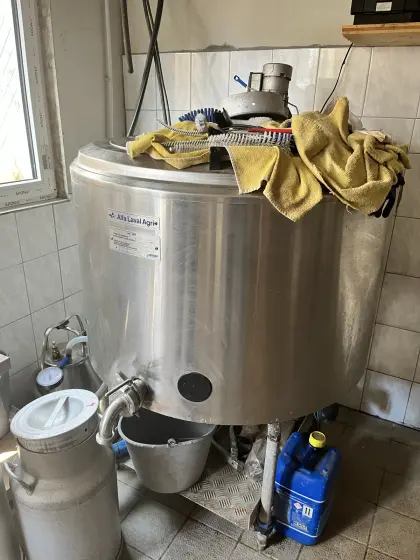 Milchtank 330 l mit Rührwerk