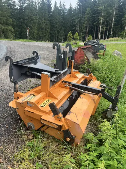 Bema Kehrmaschine für Weidemann