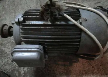 Elektromotor