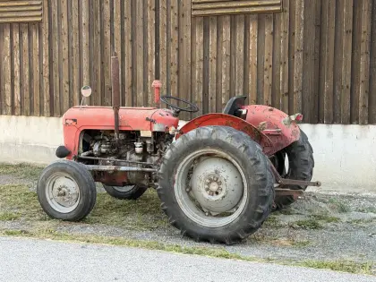 Massey Ferguson FE35