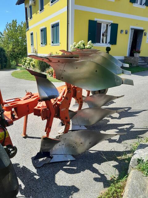 Kuhn Vario Master Typ 121