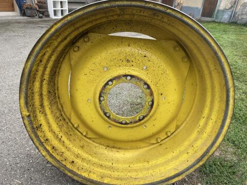 John Deere Felge