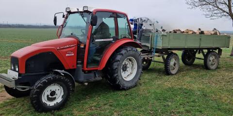 LINDNER Geotrac 50 Traktor KW 42/1999 und Anhänger