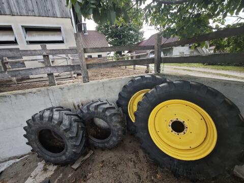 Michelin AGRIBIB 16.9 R 24 und 18.4 R 38