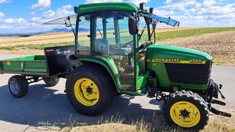 John Deere 4300 HST, Allrad