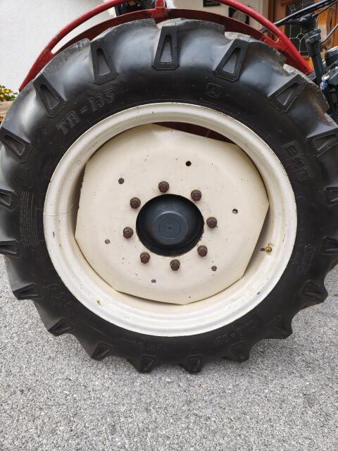 Traktor-Reifen 11.2-28 BKT TR-135