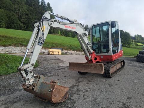 Takeuchi TB 235