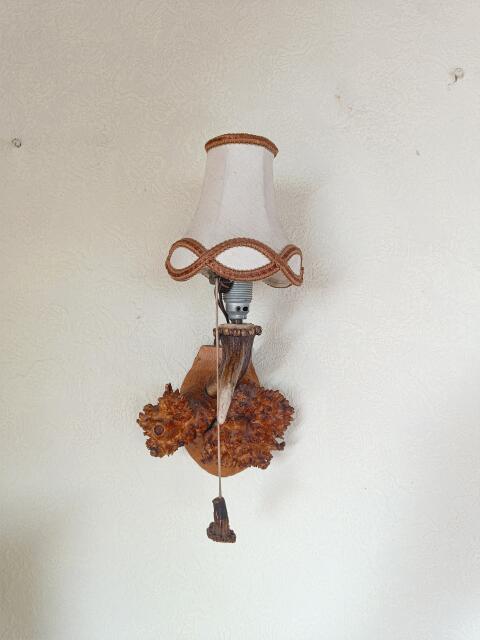 Wandlampe aus Geweih