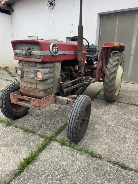 MF 165