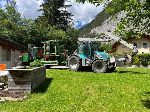 PM Trac 2375 PM Trac 2375