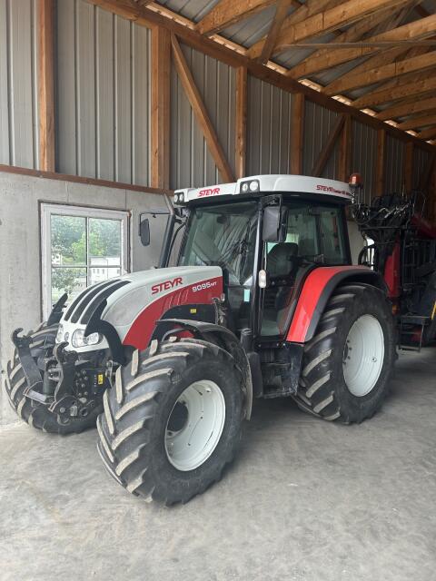 Steyr MT 9095