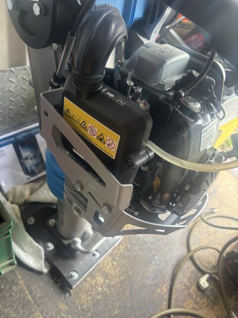 Stampfer der Marke Weber SRV 620