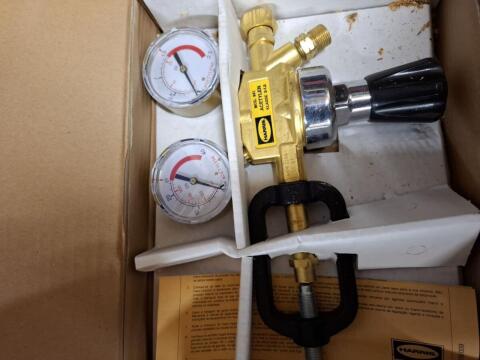 Gas-Sauerstoff-Armaturen